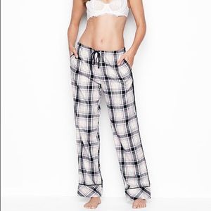 Victoria’s Secret NWOT pajama bottoms